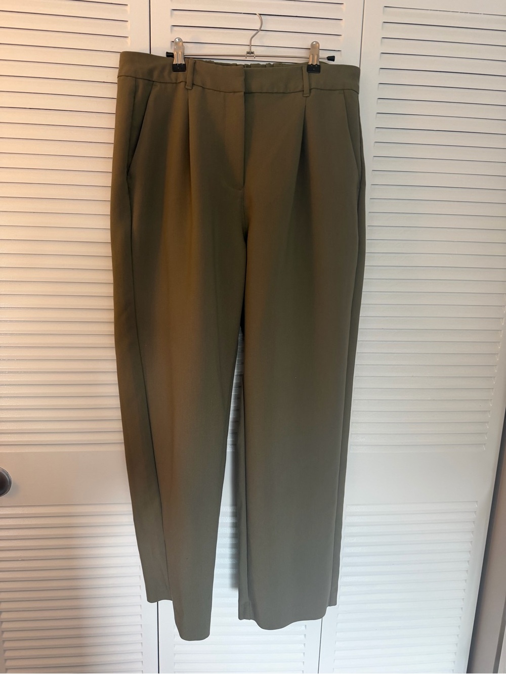 Old Navy Olive Taylor Wide Leg Trousers